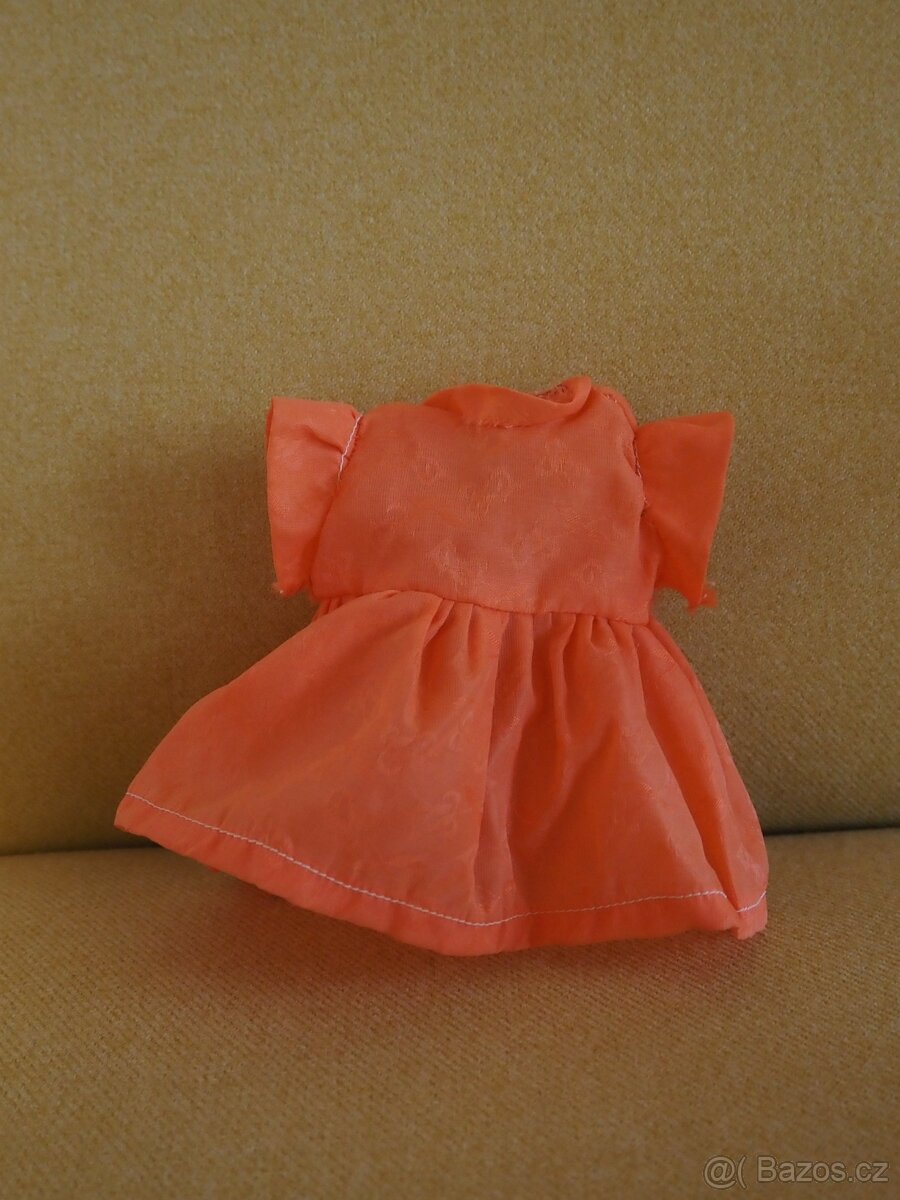 Retro panenka 60. léta 20. století - 2