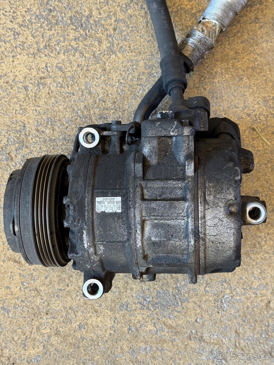 Kompresor klimatizace DENSO 447220-8021, typ 7SB16C. - 2