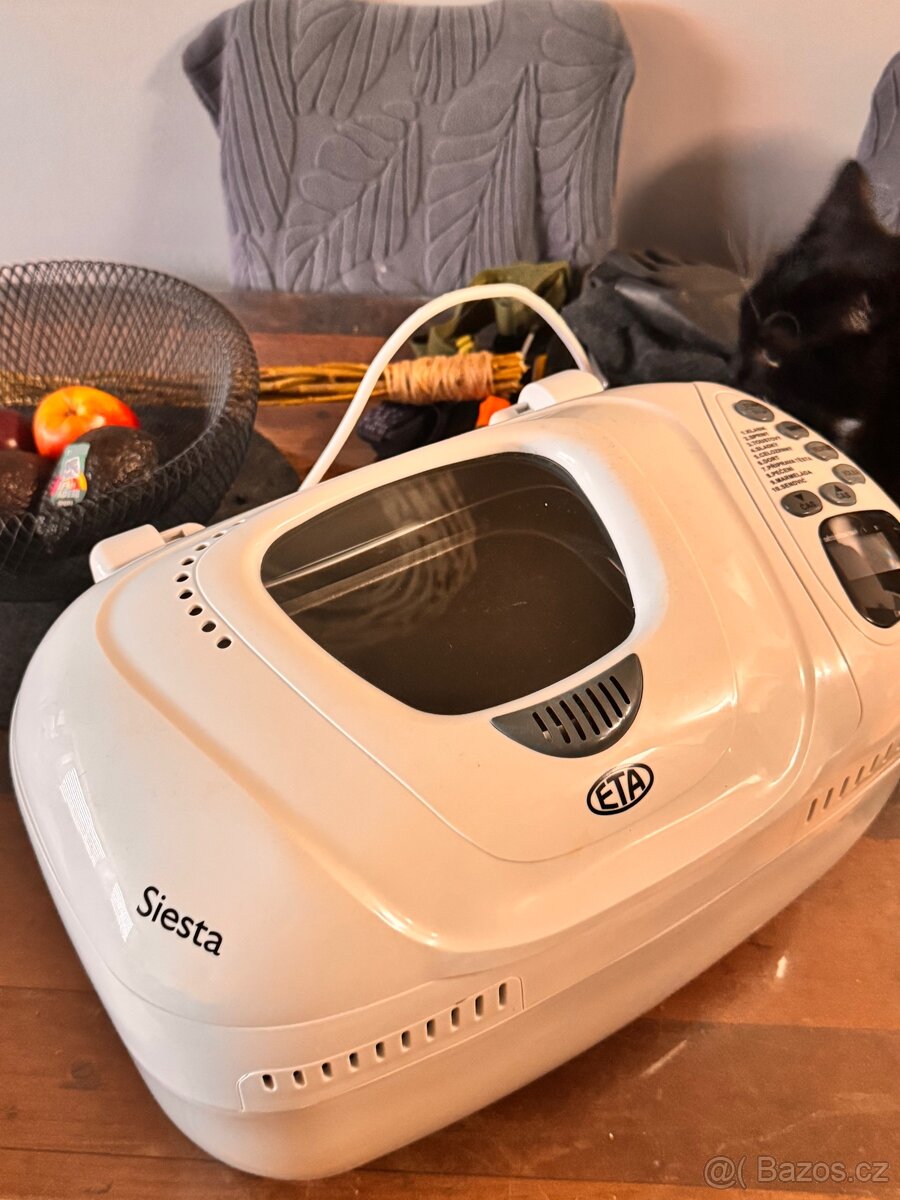 Prodávám domácí pekárna Siesta ETA 0149 - 2