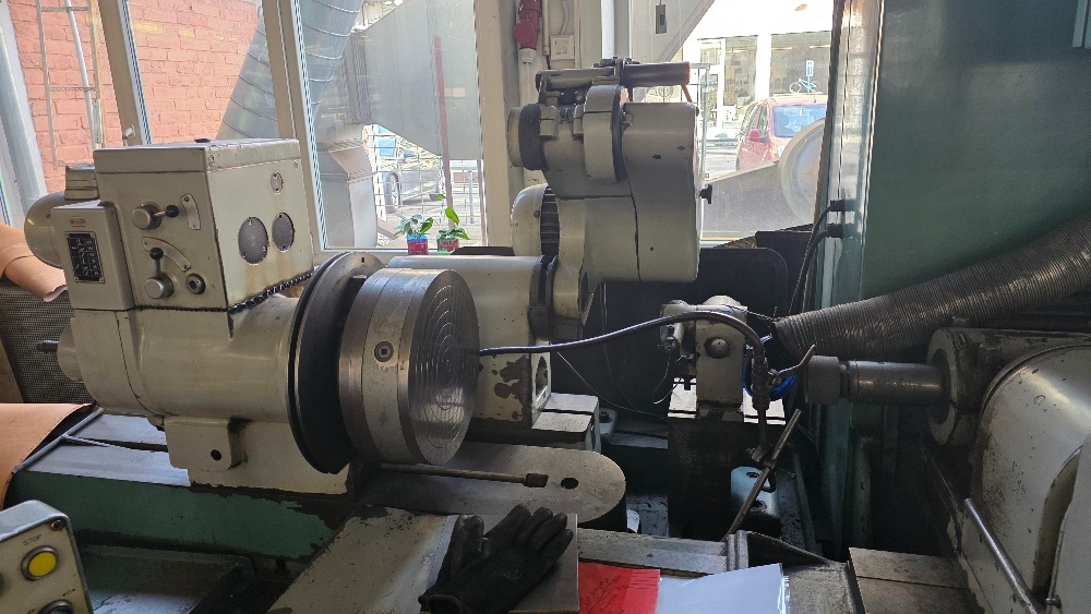 Bruska na otvory BDU 250 - 2