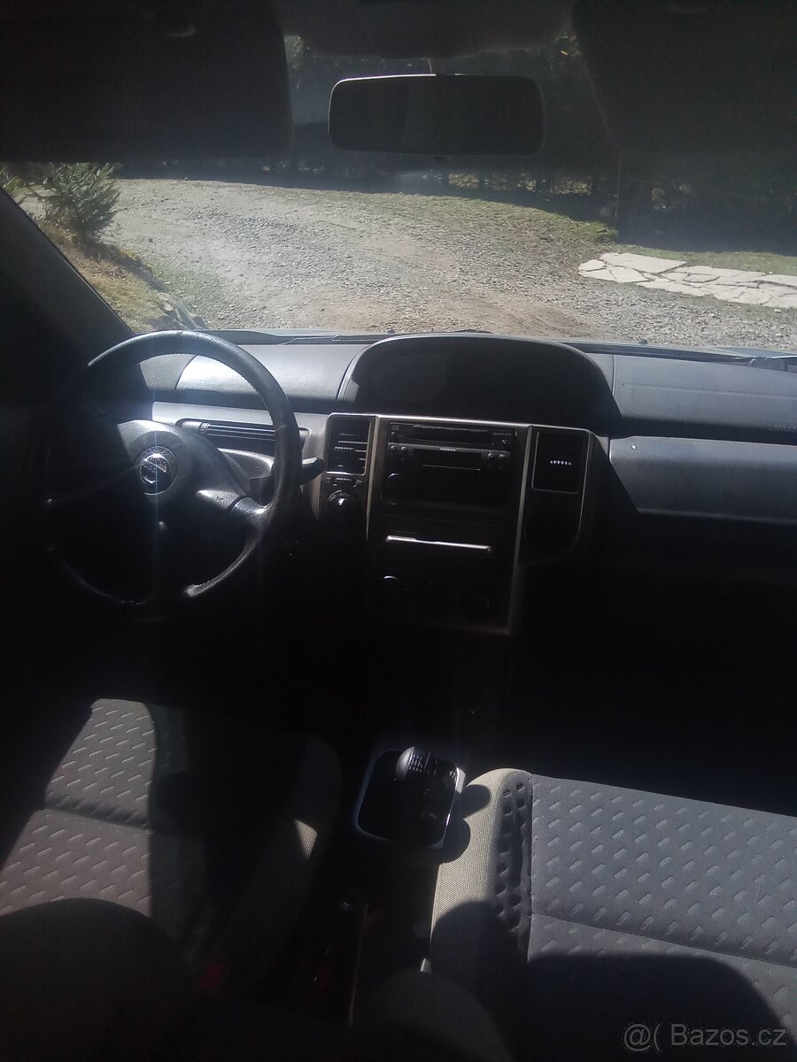 Nissan x-trail - 2