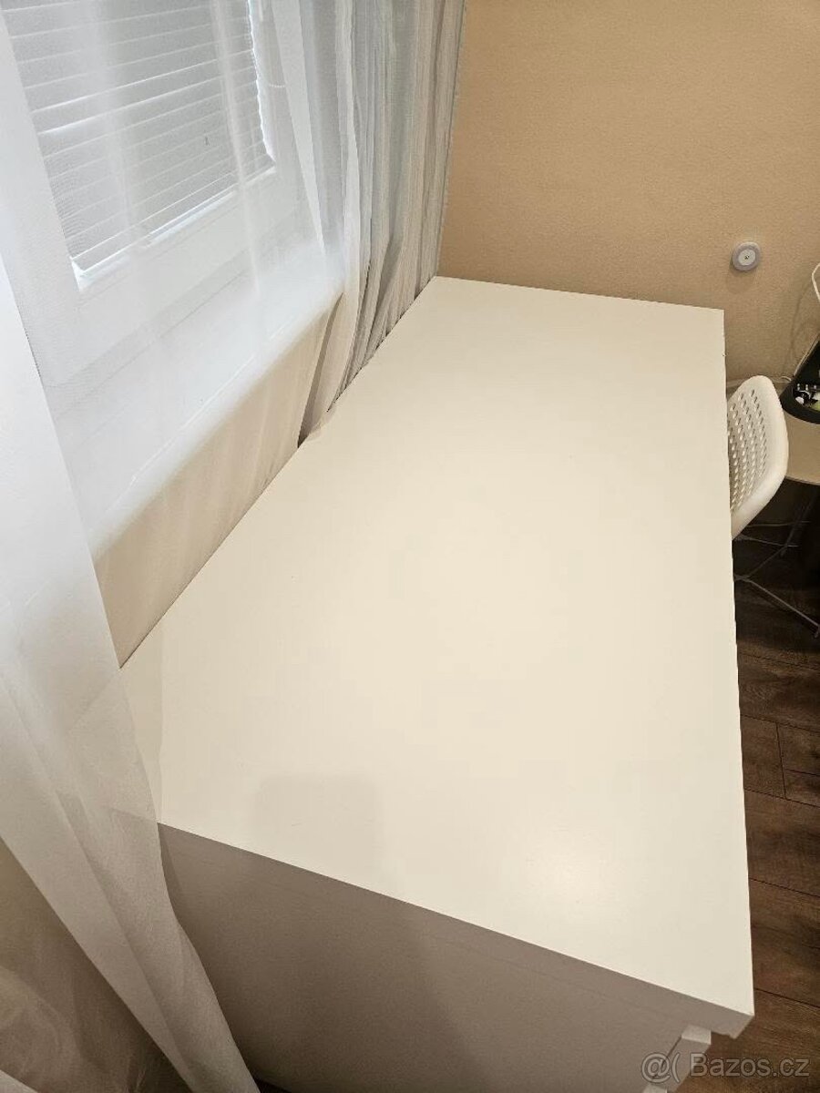 Psací stůl IKEA - 2