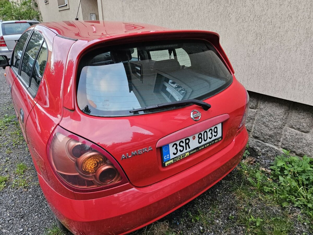 Nissan Almera 1.4 i - 2