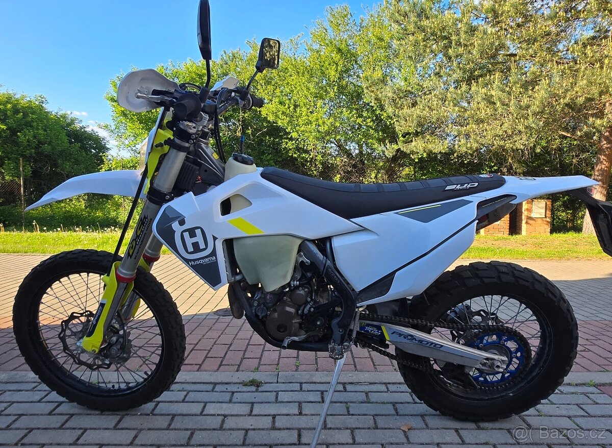 Husqvarna 350f, Akrapovic