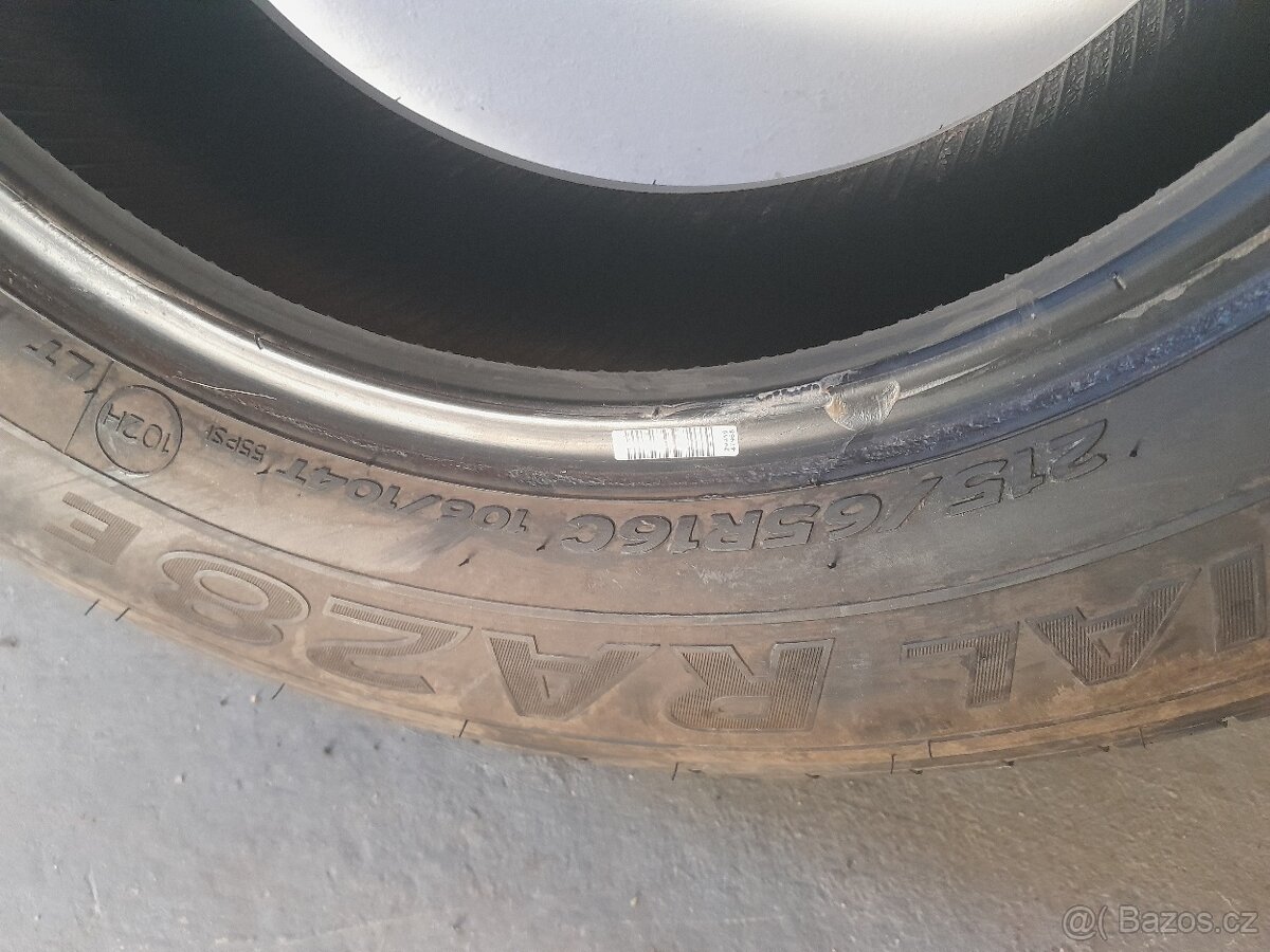 hankook 215/65 R16c - 2