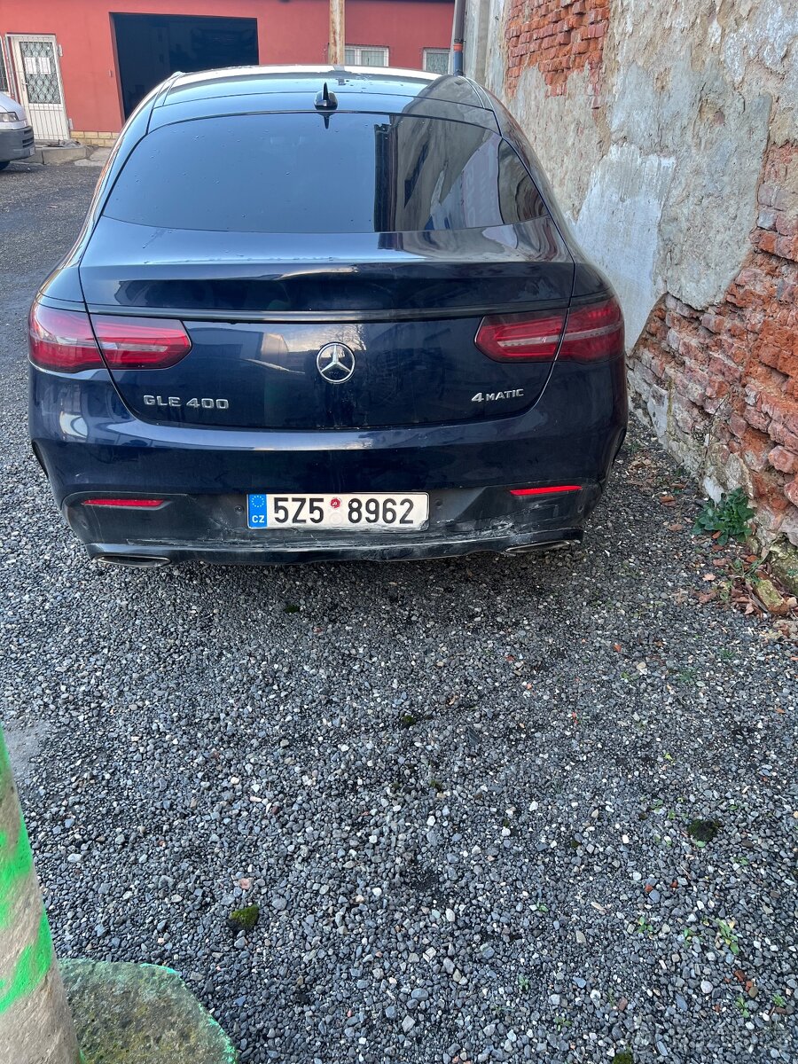 Mercedes Benz Gle coupe 400 - 2