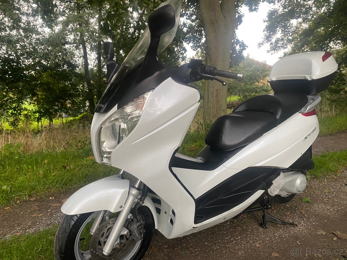 Honda S Wing 125 - 2