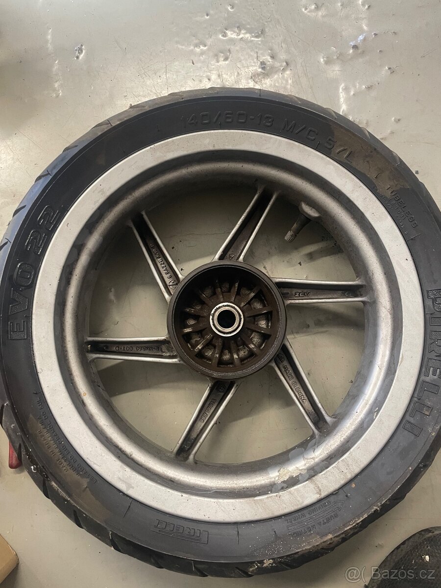 Piaggio NRG Hi-Per2 (2005) - zadní kolo - 2