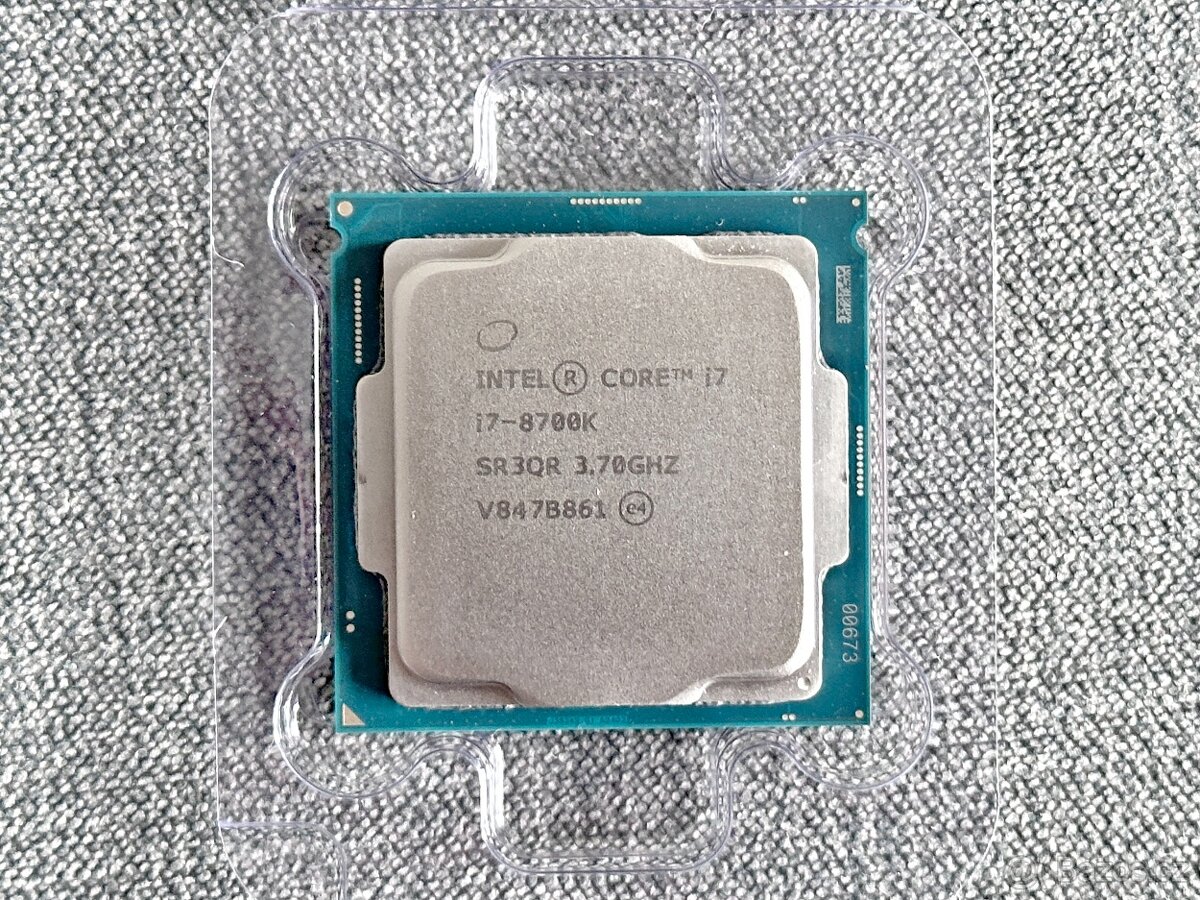 Procesor Intel Core i7-8700 / i7-8700K - 6C/12T - Soket 1151 - 2