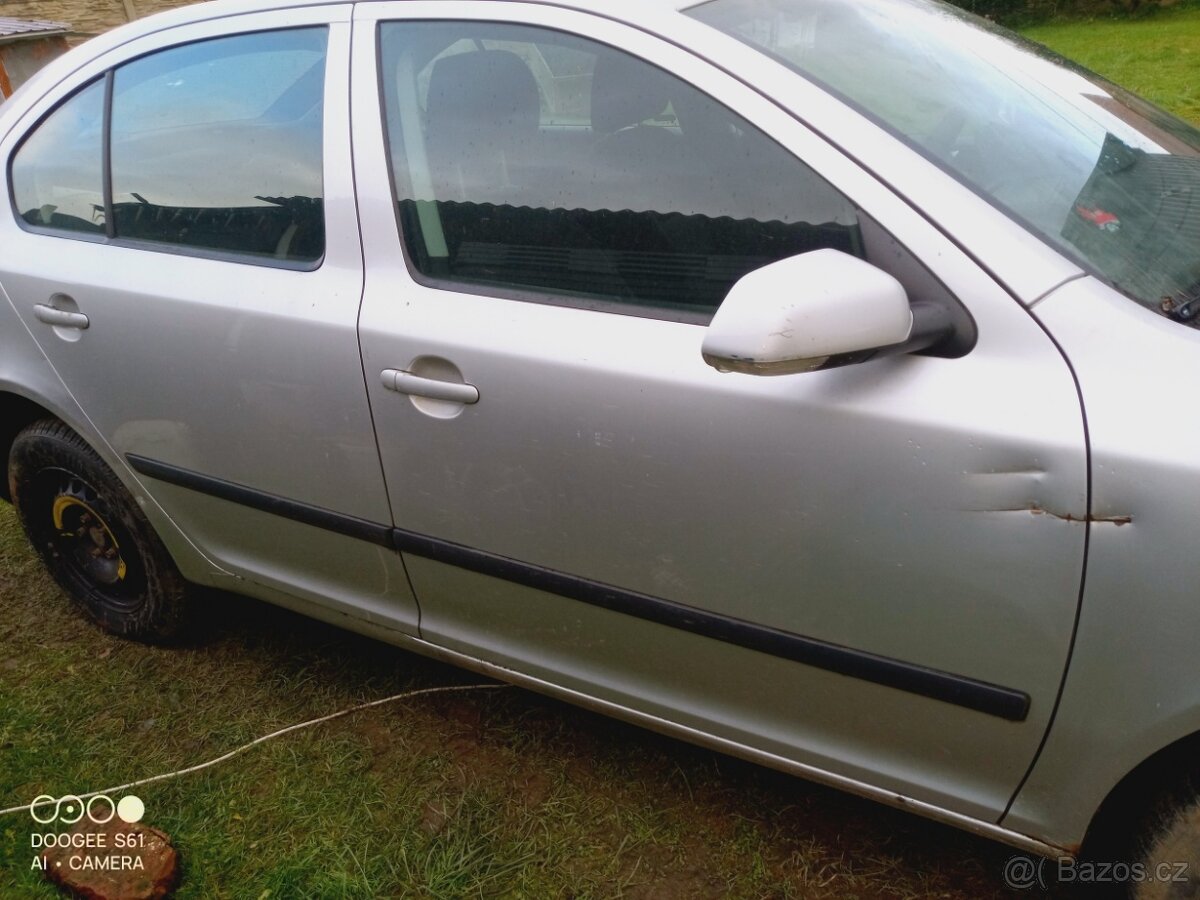 škoda octavia II dveře 9102 - 2