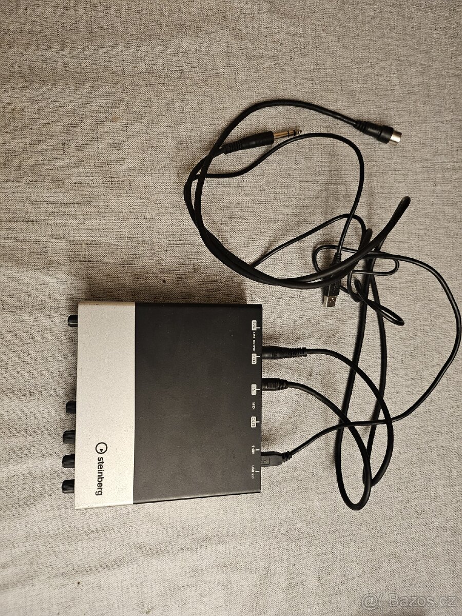 Předmět: Externí zvuková karta Steinberg UR22 – - 2