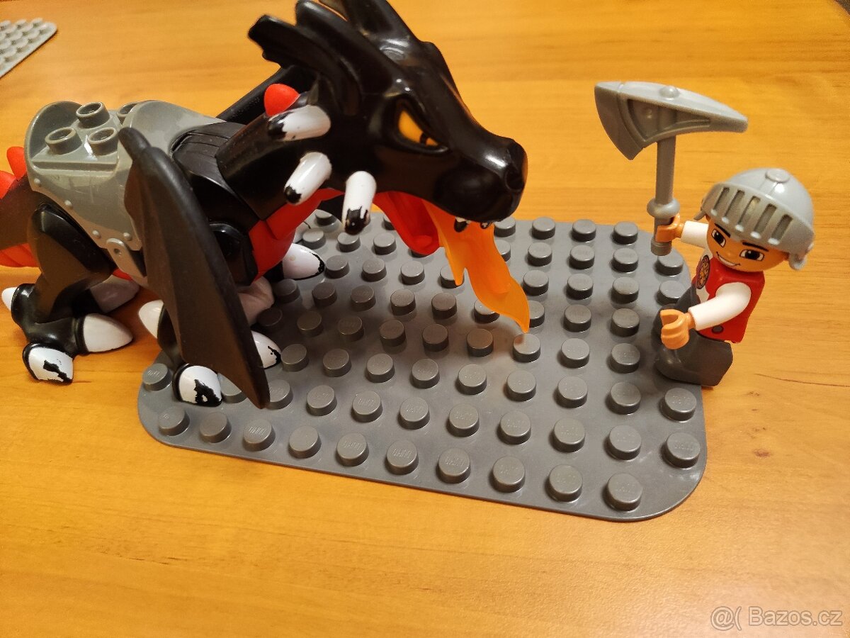 Lego duplo - černý drak a rytíř - 2