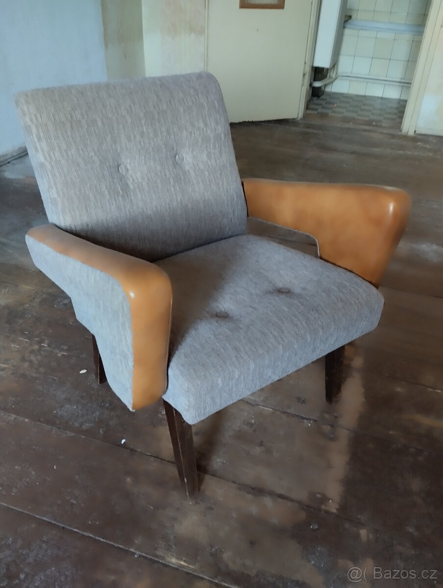 Staré retro křeslo - 2