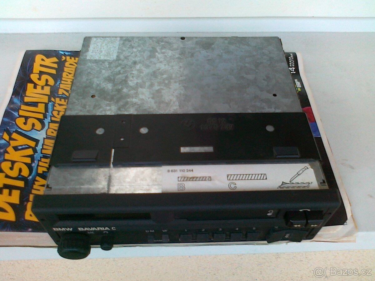 Prodám autorádio MERCRDES. - 2