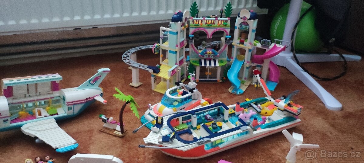 Prodám lego friends - 2