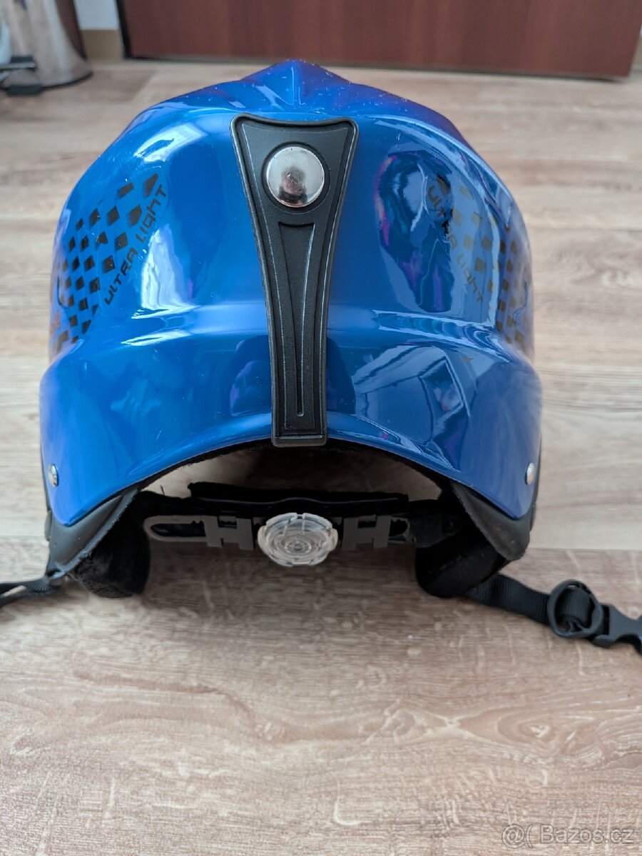 Dětská lyžařská přilba - 2