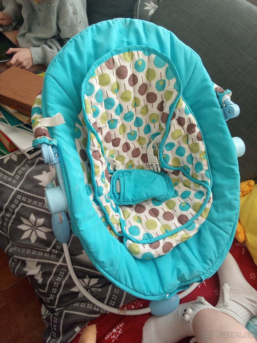 Krásné houpací lehátko od narozeni - 2