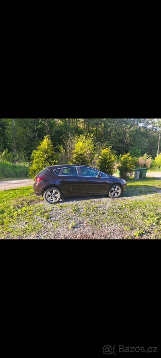 Opel Astra - 2
