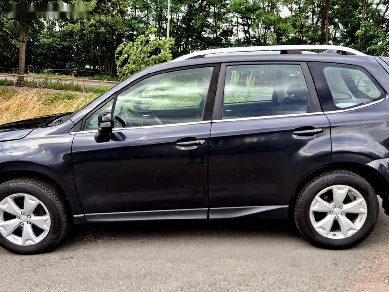 Subaru Forester,2.0 benzin 110 kw 4x4 - 2