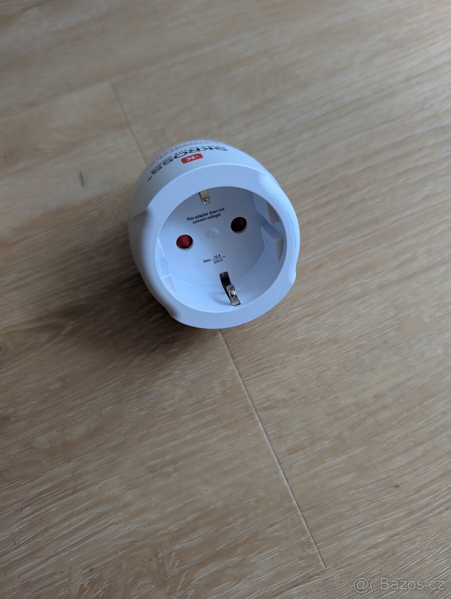 🔌 Cestovní adaptér do Velké Británie (UK) - 2