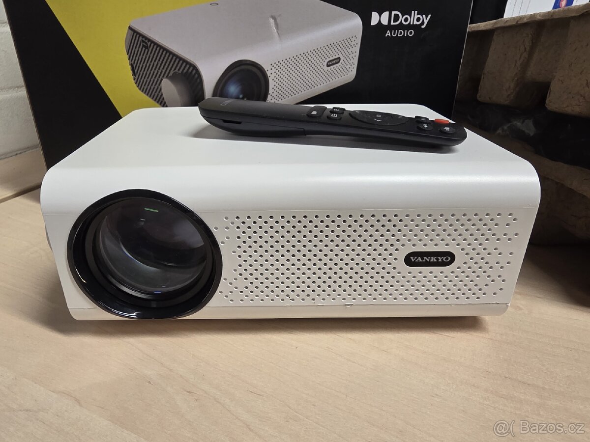 Projektor Vankyo Leisure 495W - 2