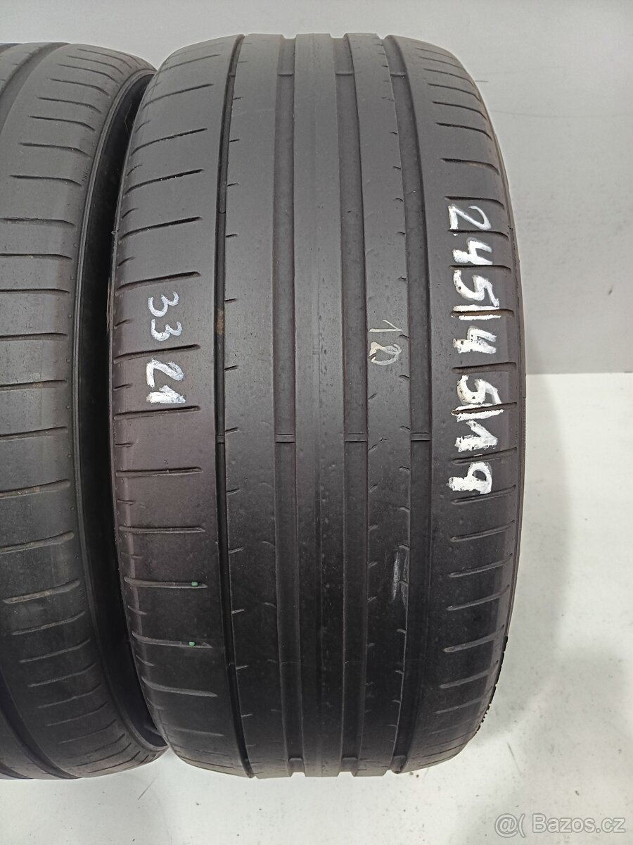 2ks letní pneu 245/45/19 Pirelli - 2