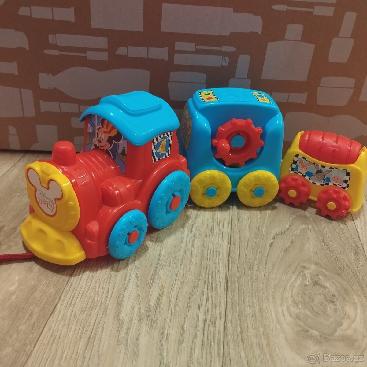 Clementoni Mickey - didaktický vláček - 2