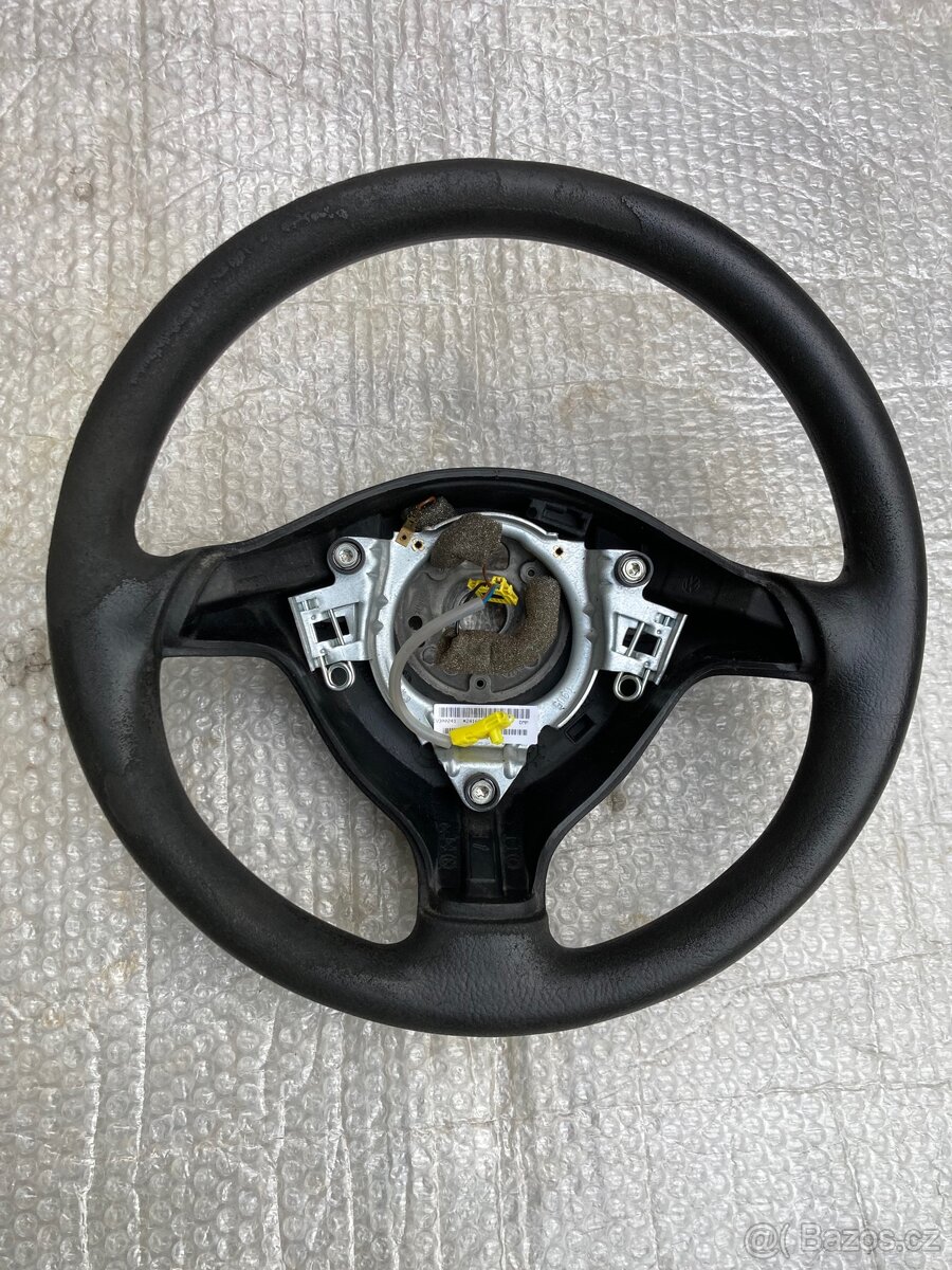 Tříramenný volant Seat - 2