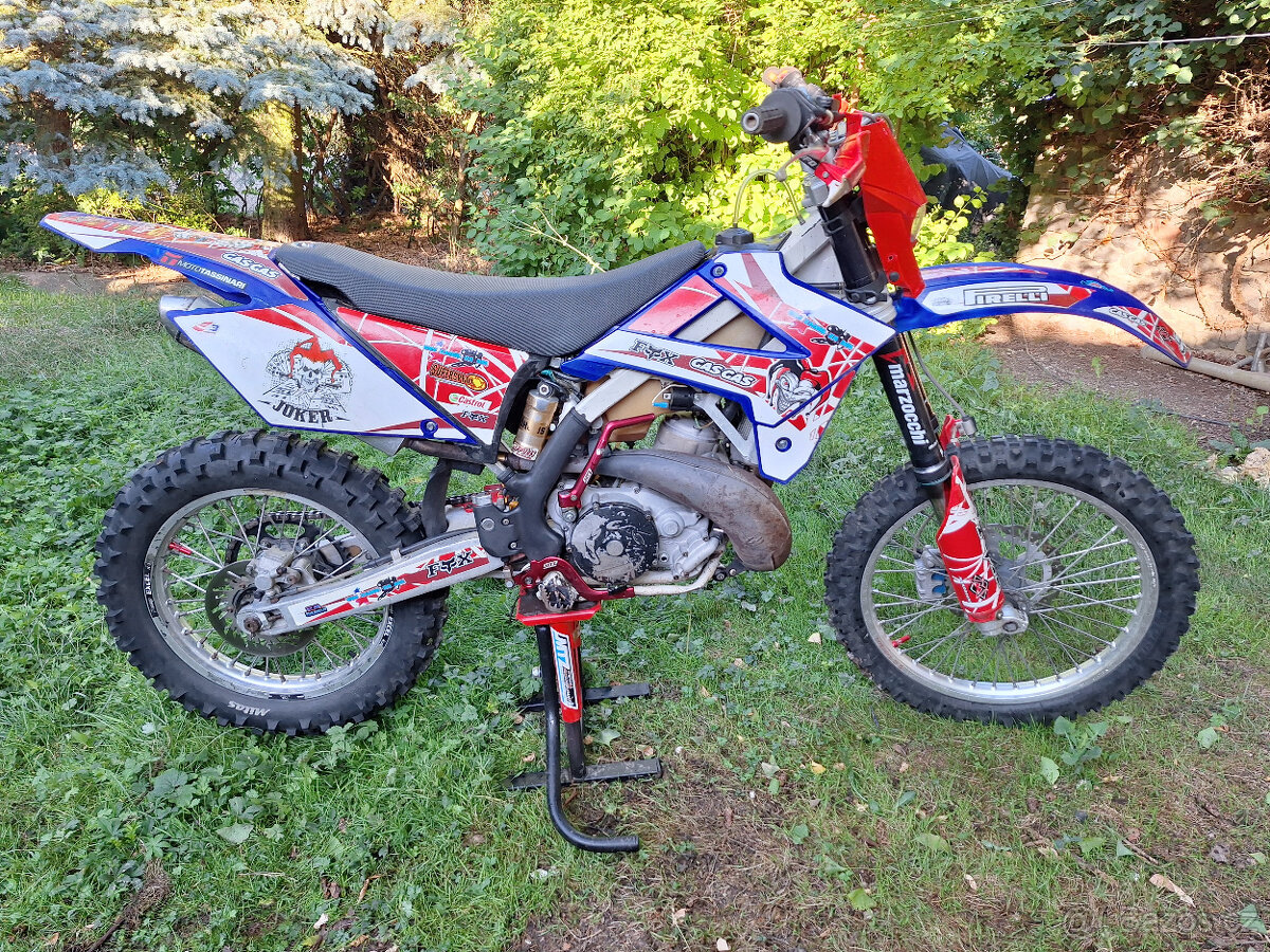 GasGas EC300, závada motoru