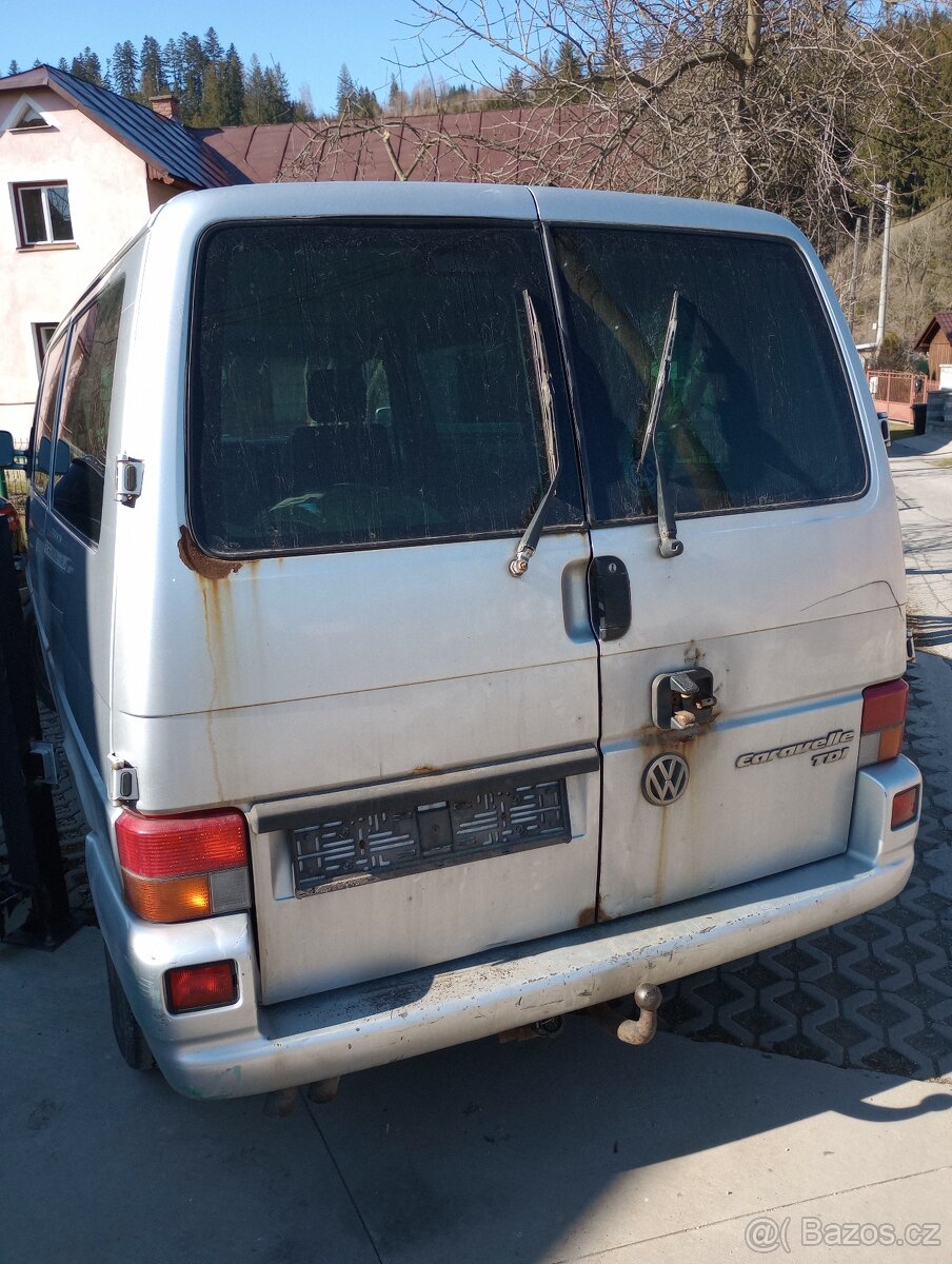 T4 syncro 2,5Tdi AXL - 2