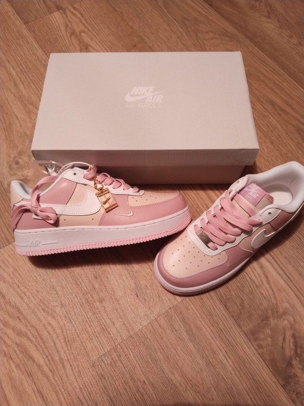 TENISKY NIKE VEL. 38 - 2