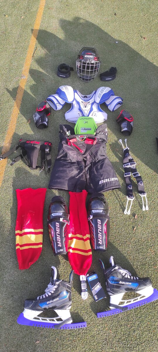 Hokejová výstroj - 2