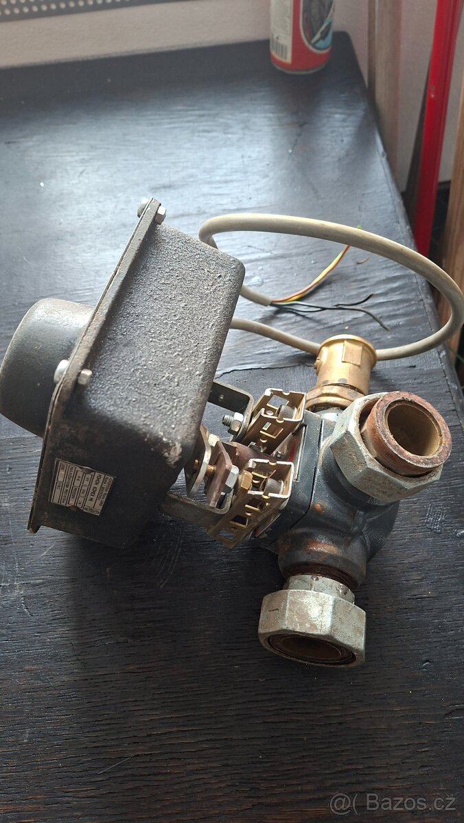 Oběhové čerpadlo a servopohon - 2