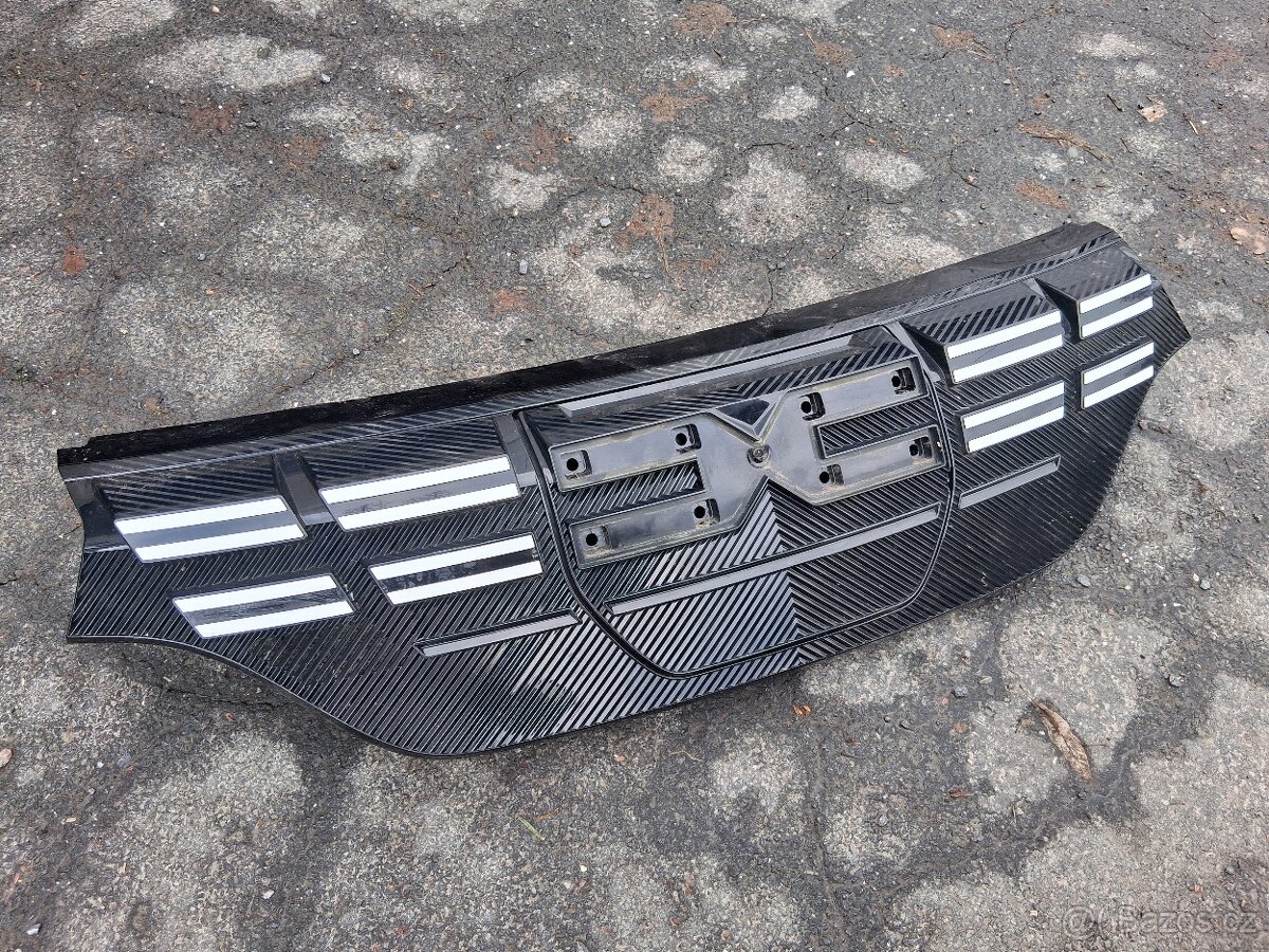 Dacia spring maska - 2