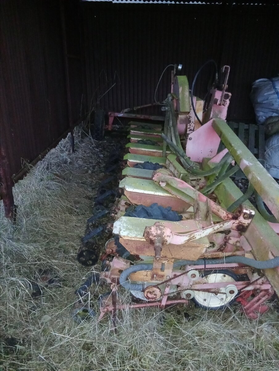 Prodám seci stroj Harmonia - 2