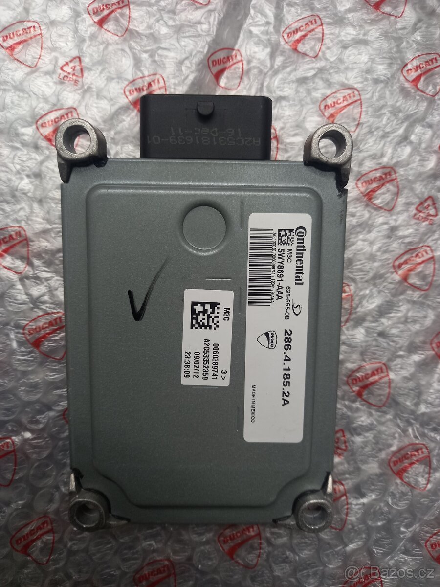 Řídící jednotka - 2