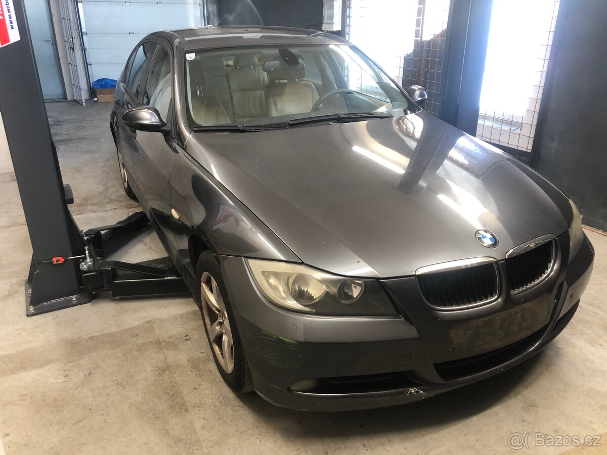 BMW E90 318d - Veškeré dily - 2