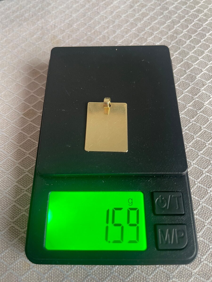 Zlatý přívěsek - 2