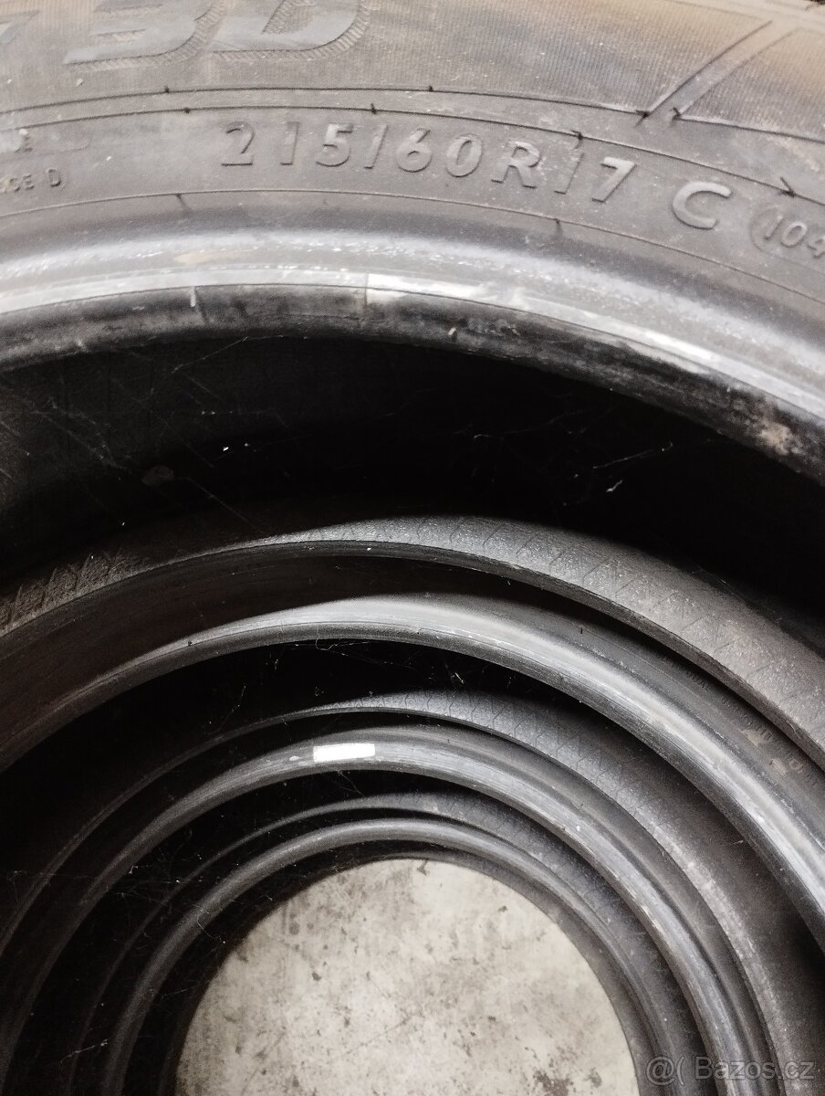 215/60 r17 zimní - 2