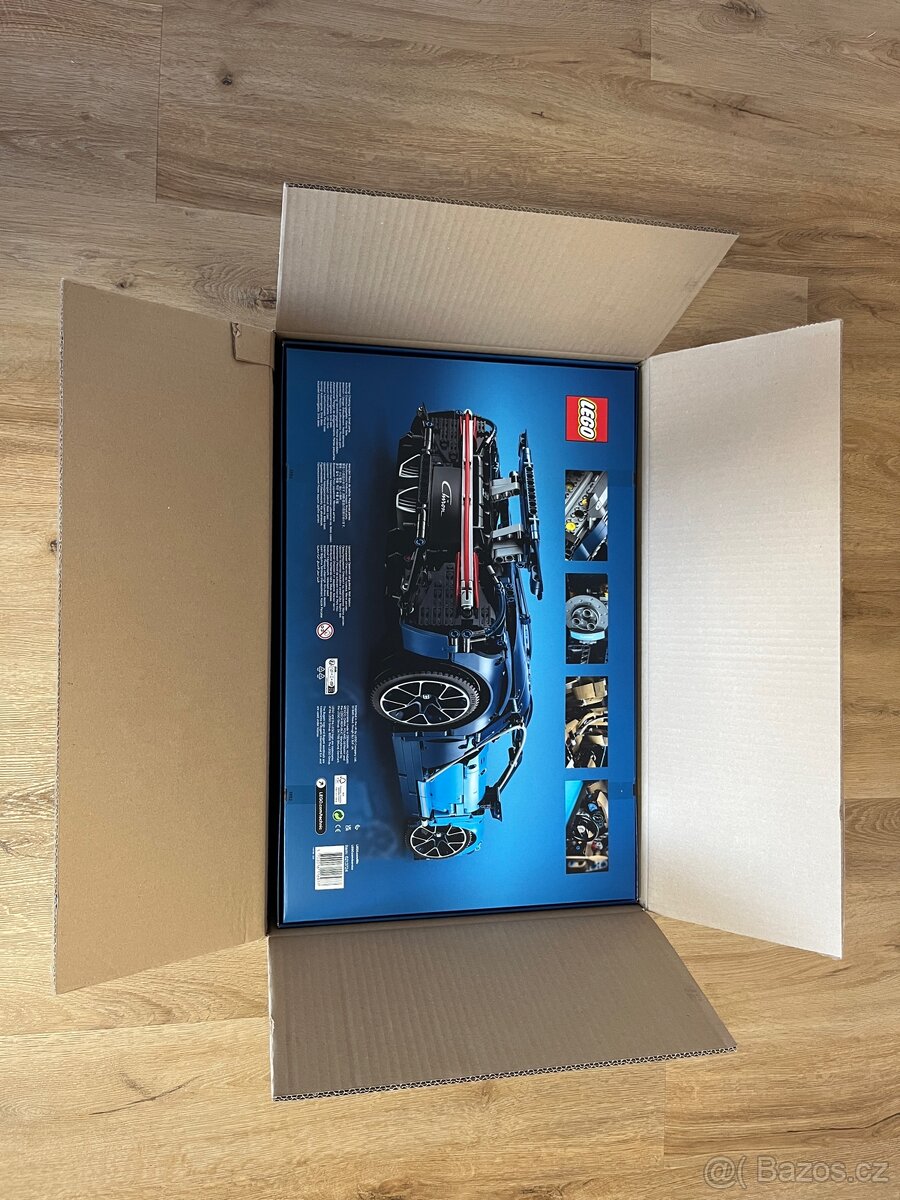 Bugatti Chiron 42083 - 2