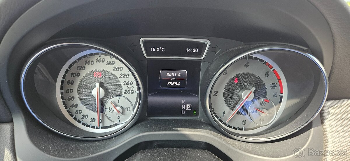 Mercedes-Benz GLA 220 CDI 4MATIC 125kw - 2