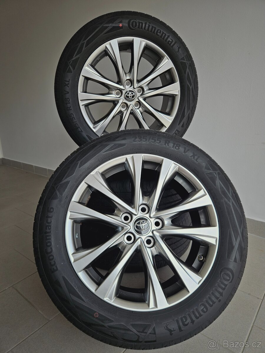 Orig. Toyota 5x114 Letní 235/55/18 - Zánovní