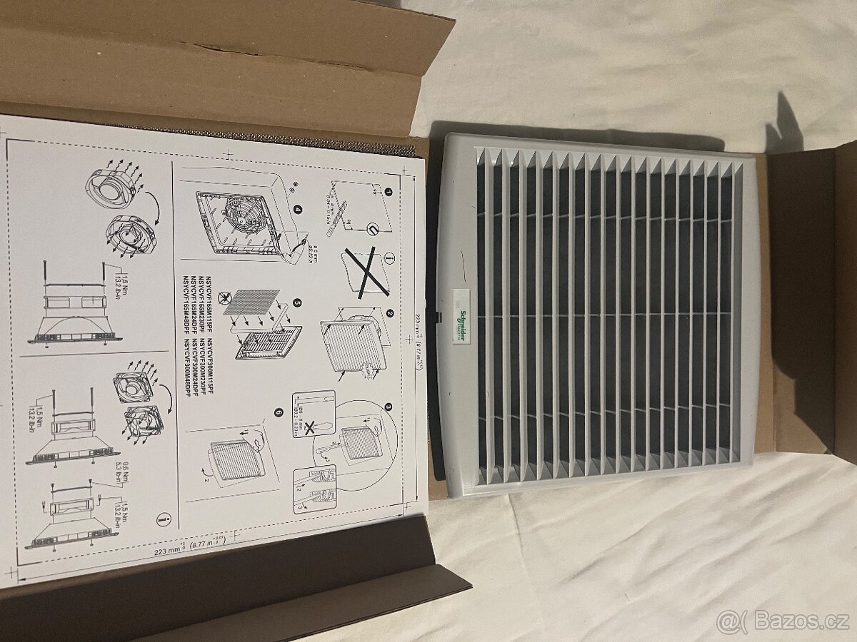 Schneider Electric ClimaSys větrací mřížka 223 x 223mm - 2