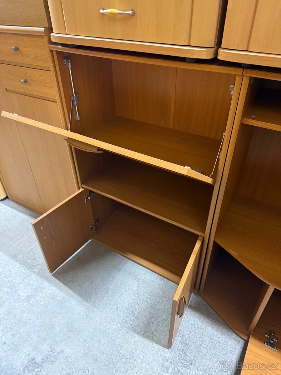 Obývací stěna - 2