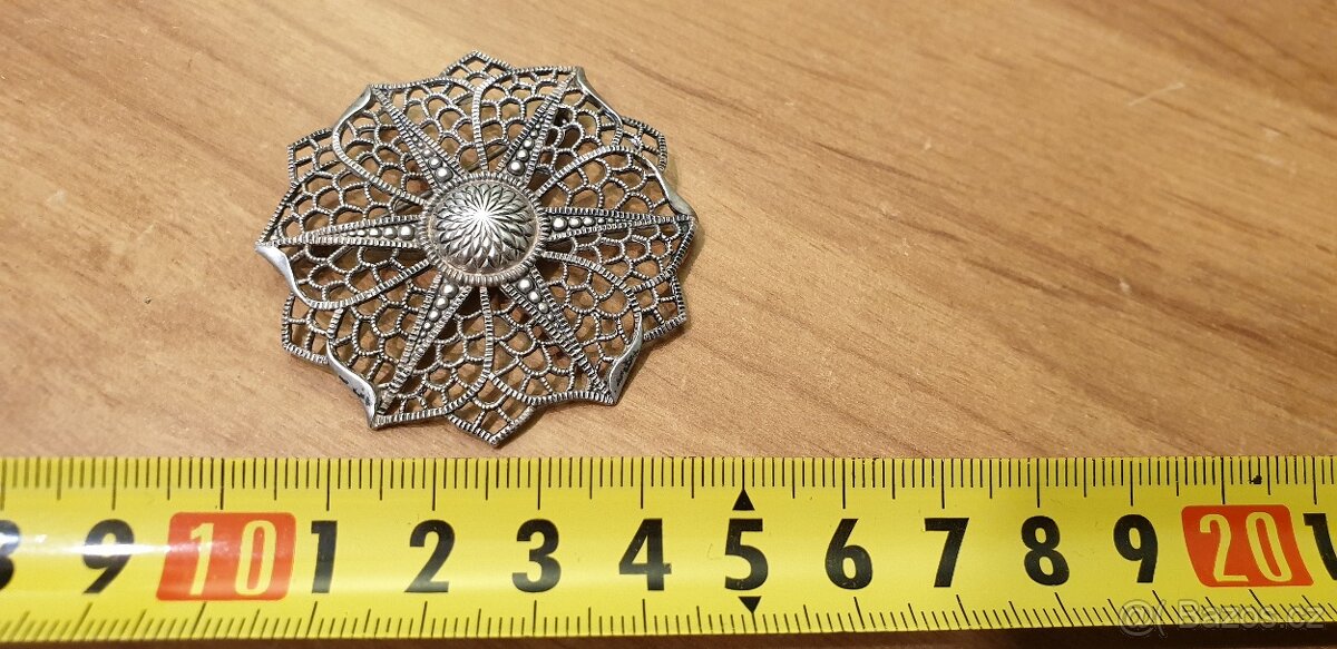STARÁ STŘÍBRNÁ FILIGRÁNOVÁ BROŽ - 2