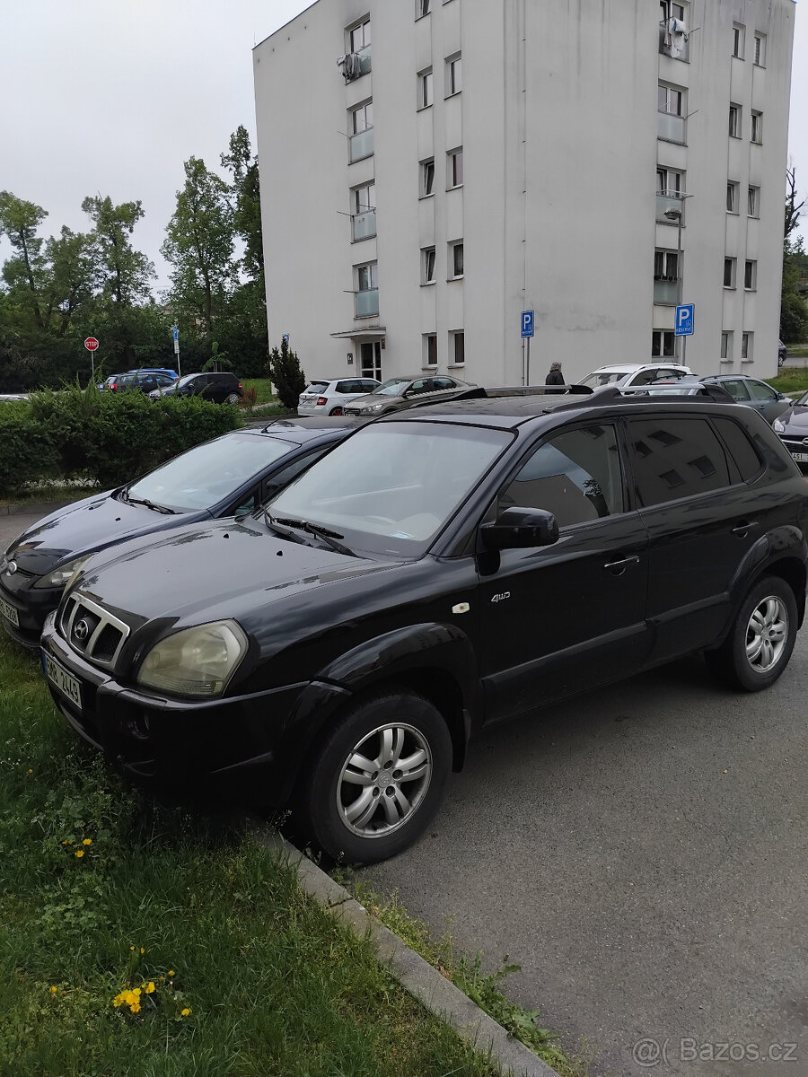 Hyundai tucson - 2