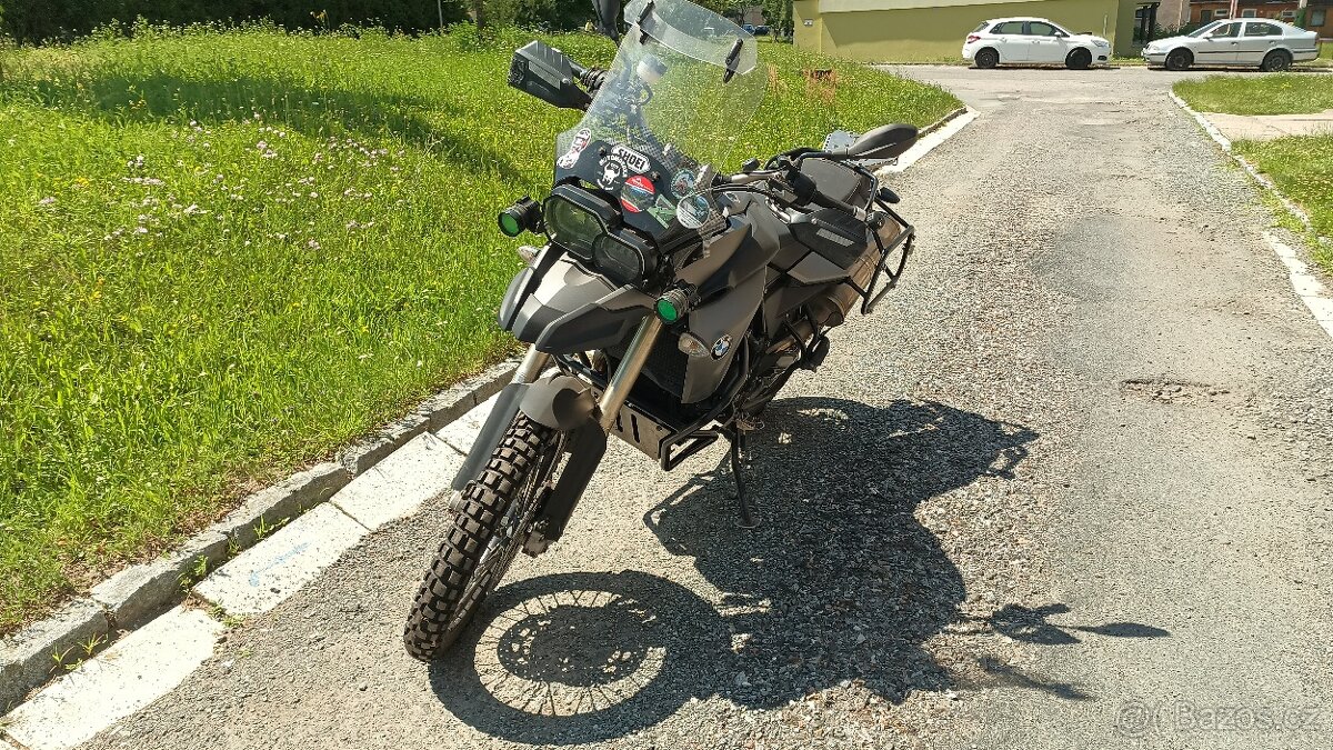 BMW F 800 GS, dva motory, TOP výbava