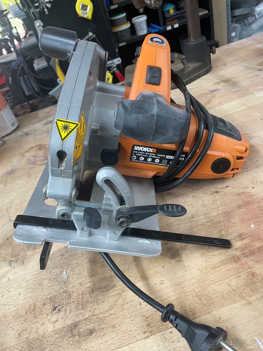 OKRUŽNÍ PILA WORXX - 2