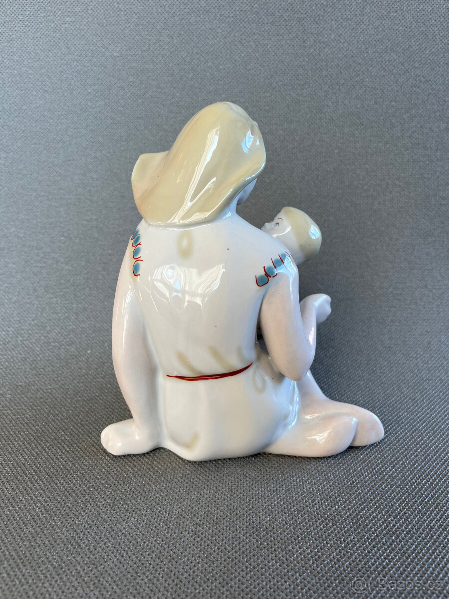 Porcelánová soška Matka a dítě 17 cm, Polonne USSR - 2