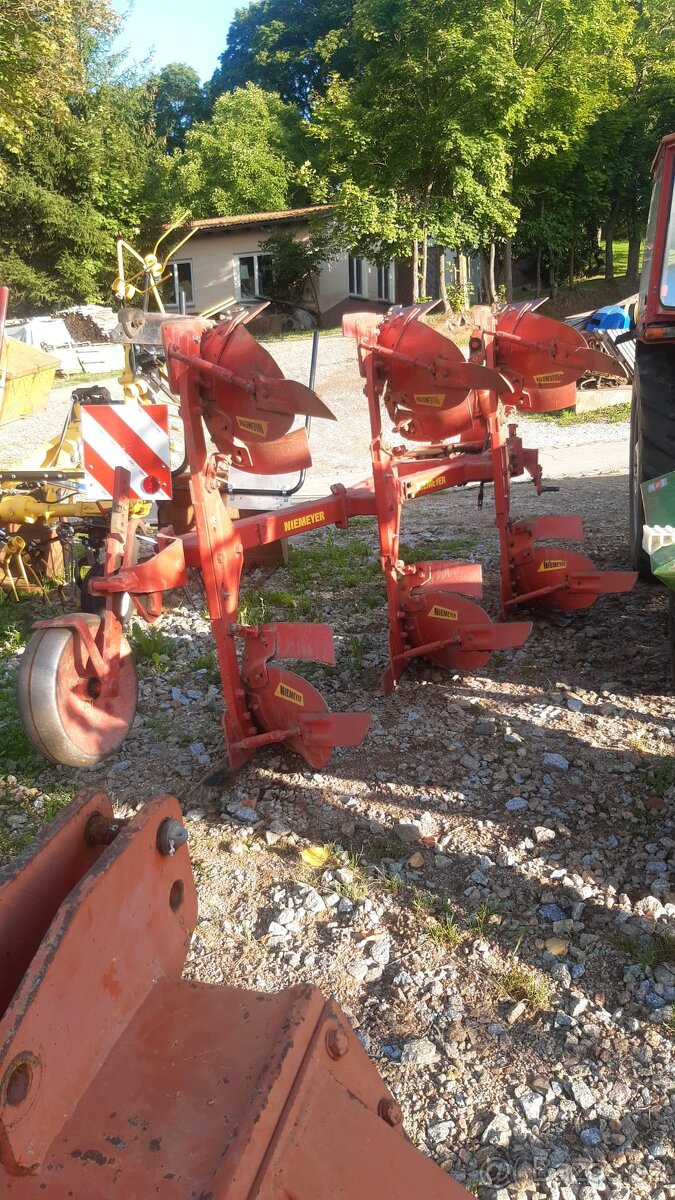 Tříradličný pluh Niemeyer - 2